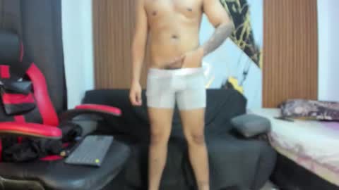 Snapshot of say_tony chatting on November 20, 2025, 5:18 am say_tony online show from November 20, 2025, 5:18 am