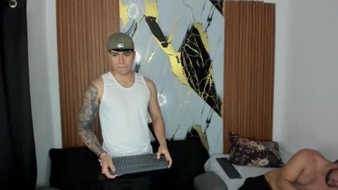 Snapshot of say_tony chatting on November 25, 2025, 5:07 am say_tony online show from November 25, 2025, 5:07 am