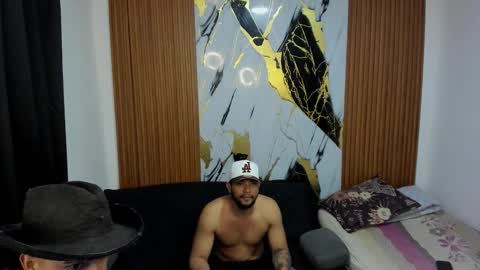 Snapshot of say_tony chatting on December 3, 2025, 5:15 am say_tony online show from December 3, 2025, 5:15 am