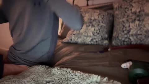 Snapshot of sbs8877 chatting on November 18, 2025, 5:23 am sbs8877 online show from November 18, 2025, 5:23 am