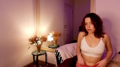 scaldingcream online show from February 23, 2025, 8:49 am