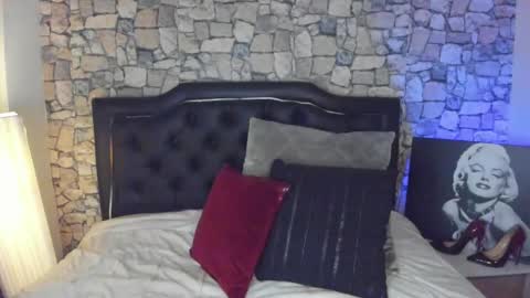 Snapshot of scarlat_diamond chatting on October 27, 2025, 1:31 am Scarlat Diamond online show from October 27, 2025, 1:31 am