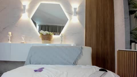 Snapshot of scarleett22 chatting on October 4, 2025, 8:07 pm Scarleet online show from October 4, 2025, 8:07 pm