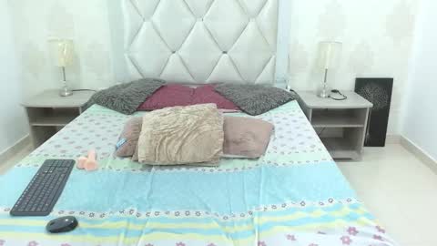 Scartlett online show from March 7, 2025, 3:29 am