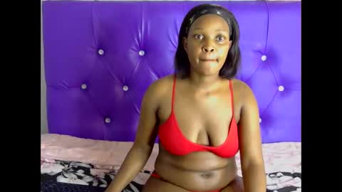 scarlet_velvett online show from December 2, 2025, 12:54 pm