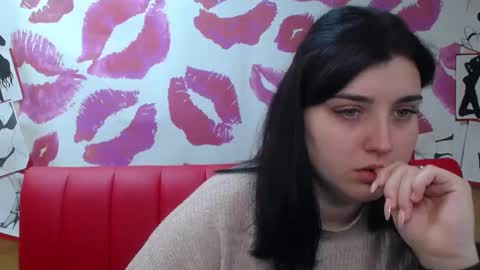 ScarletCargo online show from November 30, 2025, 6:39 am