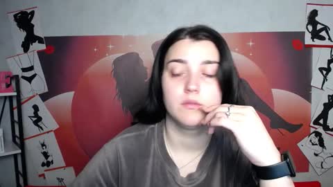 ScarletCargo online show from December 2, 2025, 6:52 am