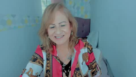 Snapshot of scarlethoot_ chatting on December 20, 2024, 3:31 pm S C A R L E T online show from December 20, 2024, 3:31 pm