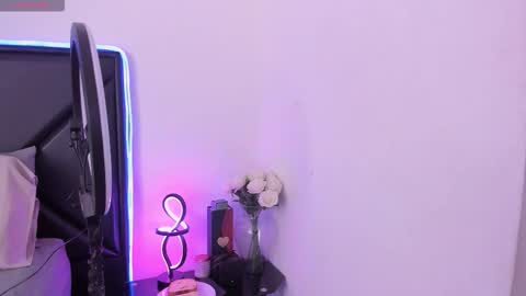 ScarletKent online show from October 31, 2025, 3:57 pm