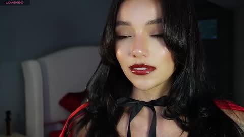 juli online show from October 21, 2025, 10:32 pm