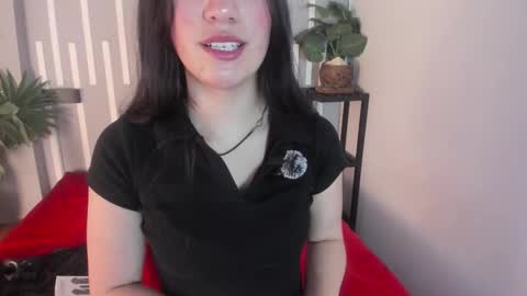 Snapshot of scarlett__fox__ chatting on October 16, 2025, 11:11 am SCARLETT FOX online show from October 16, 2025, 11:11 am