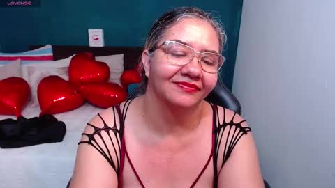 Snapshot of scarlett_duboi1 chatting on February 16, 2025, 3:04 am Scarlett online show from February 16, 2025, 3:04 am
