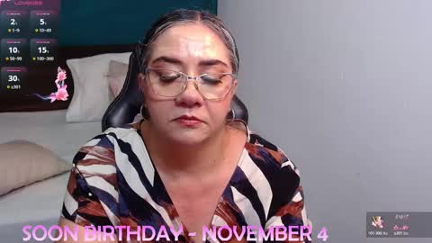 Snapshot of scarlett_duboi1 chatting on November 5, 2025, 2:11 am Scarlett online show from November 5, 2025, 2:11 am