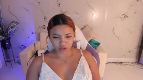 scarlett_enjoy1 online show from September 11, 2025, 12:27 pm