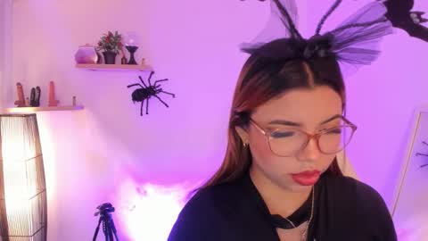 scarlett_enjoy1 online show from October 28, 2025, 2:20 pm
