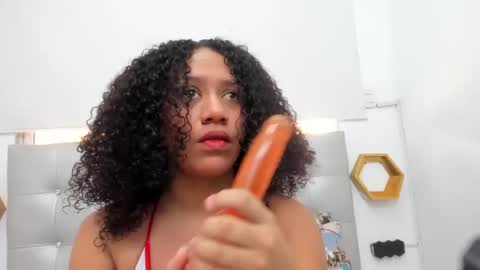 Snapshot of scarlett_fox20 chatting on January 25, 2025, 3:09 pm scarlett_fox20 online show from January 25, 2025, 3:09 pm