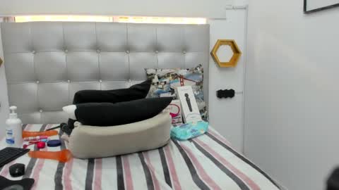 Snapshot of scarlett_fox20 chatting on January 29, 2025, 5:56 pm scarlett_fox20 online show from January 29, 2025, 5:56 pm