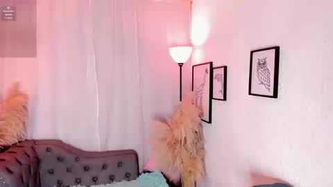 Snapshot of scarlett_johs chatting on September 15, 2025, 1:55 pm Scarlett Johs online show from September 15, 2025, 1:55 pm