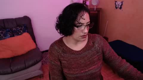 Scarlett sax online show from February 25, 2025, 1:30 am