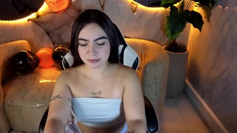 Scarlett online show from October 14, 2025, 12:50 pm