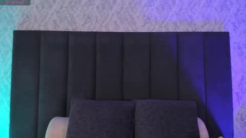 Scarlett online show from November 21, 2025, 4:11 am