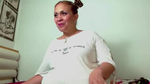 Snapshot of scarlettbooty chatting on November 26, 2025, 4:46 am scarlettbooty online show from November 26, 2025, 4:46 am