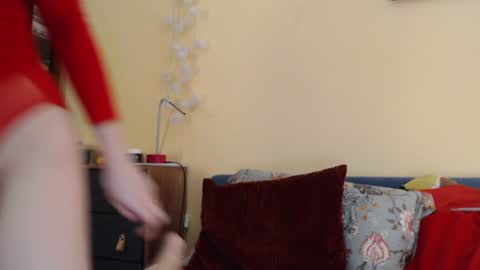 Scarlett online show from January 3, 2025, 3:33 pm