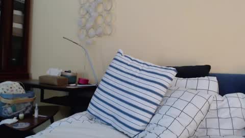 Scarlett online show from February 19, 2025, 6:00 pm