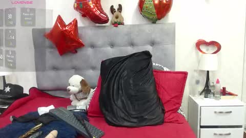 Snapshot of scarlettgreen_ chatting on December 5, 2025, 11:41 am Scartt online show from December 5, 2025, 11:41 am