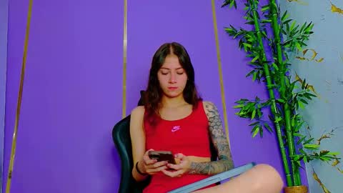 Snapshot of scarlettjones_x chatting on October 6, 2025, 8:39 pm Scarlet online show from October 6, 2025, 8:39 pm