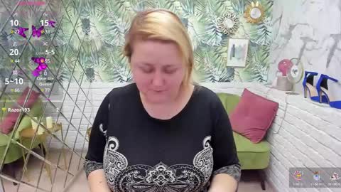 Snapshot of scarlettsoft chatting on March 1, 2025, 12:12 pm Scarlett online show from March 1, 2025, 12:12 pm