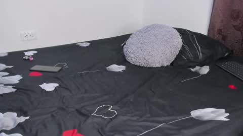 Snapshot of scarlettstone69 chatting on October 15, 2025, 10:32 pm Scarlett  online show from October 15, 2025, 10:32 pm