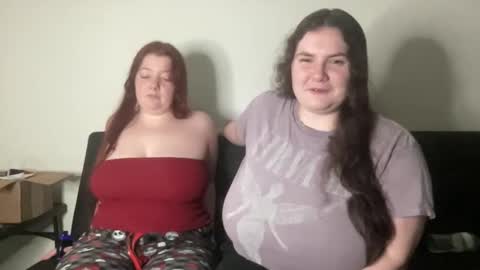 Snapshot of scarletttsinner chatting on December 5, 2025, 5:38 am scarletttsinner online show from December 5, 2025, 5:38 am