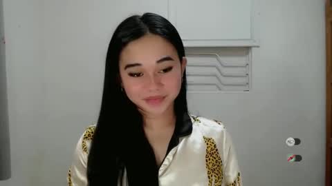 Snapshot of scarletvamp chatting on February 6, 2025, 6:56 pm scarletvamp online show from February 6, 2025, 6:56 pm