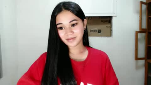 Snapshot of scarletvamp chatting on February 24, 2025, 5:31 pm scarletvamp online show from February 24, 2025, 5:31 pm