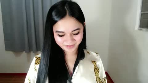 Snapshot of scarletvamp chatting on February 25, 2025, 6:03 am scarletvamp online show from February 25, 2025, 6:03 am