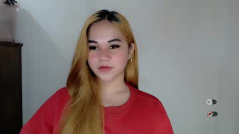 Snapshot of scarletvamp chatting on September 12, 2025, 1:44 pm scarletvamp online show from September 12, 2025, 1:44 pm