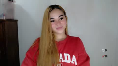 Snapshot of scarletvamp chatting on September 14, 2025, 9:58 pm scarletvamp online show from September 14, 2025, 9:58 pm