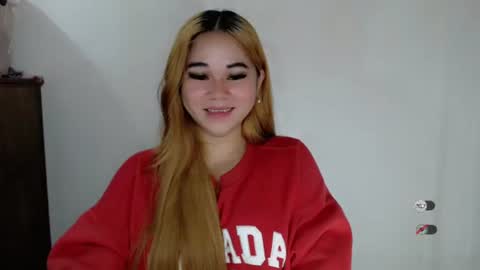 Snapshot of scarletvamp chatting on September 26, 2025, 10:36 pm scarletvamp online show from September 26, 2025, 10:36 pm