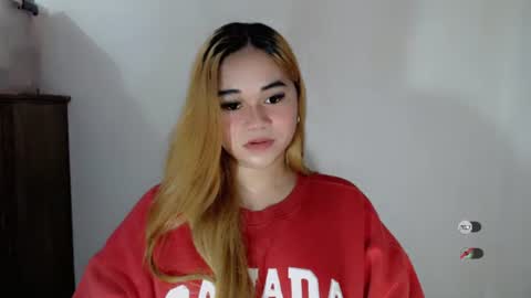 Snapshot of scarletvamp chatting on October 16, 2025, 12:33 am scarletvamp online show from October 16, 2025, 12:33 am