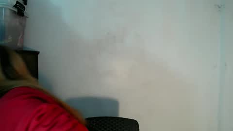 Snapshot of scarletvamp chatting on November 19, 2025, 12:16 pm scarletvamp online show from November 19, 2025, 12:16 pm