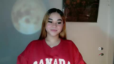 Snapshot of scarletvamp chatting on December 2, 2025, 7:20 pm scarletvamp online show from December 2, 2025, 7:20 pm