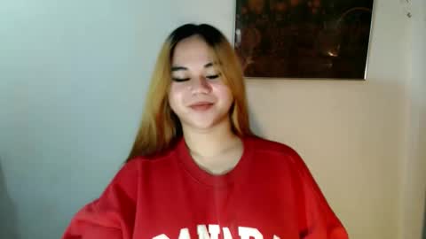 Snapshot of scarletvamp chatting on December 3, 2025, 6:06 pm scarletvamp online show from December 3, 2025, 6:06 pm