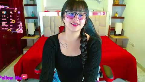 Snapshot of scarlleth_1 chatting on March 10, 2025, 12:04 pm scarllet online show from March 10, 2025, 12:04 pm