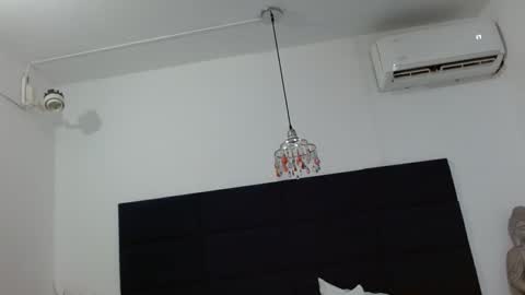 Snapshot of sccarlettjonnes chatting on November 6, 2025, 11:44 am SCARLET online show from November 6, 2025, 11:44 am