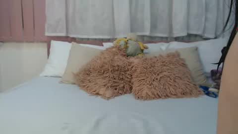 Snapshot of sccarlettjonnes chatting on November 7, 2025, 11:32 am SCARLET online show from November 7, 2025, 11:32 am