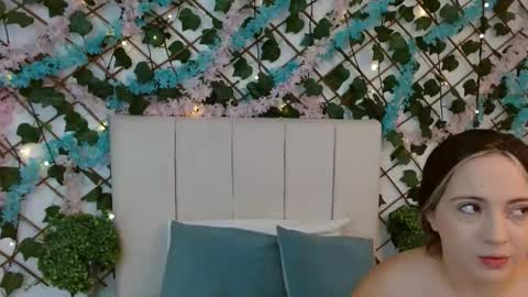 Snapshot of sccarlettjonnes chatting on November 30, 2025, 10:30 am SCARLET online show from November 30, 2025, 10:30 am