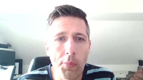 Snapshot of schnuckigeil chatting on March 4, 2025, 12:01 pm Dildomen online show from March 4, 2025, 12:01 pm