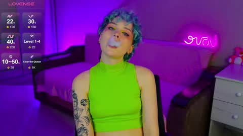 Snapshot of school_love chatting on December 6, 2024, 2:06 pm Rina online show from December 6, 2024, 2:06 pm