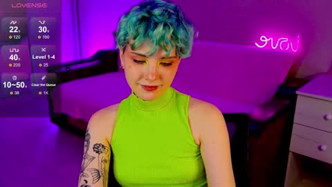 Snapshot of school_love chatting on December 6, 2024, 5:11 pm Rina online show from December 6, 2024, 5:11 pm